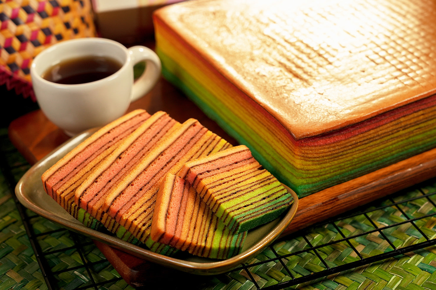 Maklijah, Cake Lapis, Rainbow, 1 kg