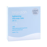 Wardah Lightening Powder Foundation Light Feel TWC Refill 04 Natural 12 G